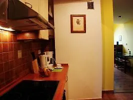 Old Town Studios Bed And Breakfast 3*
