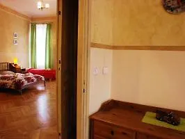 Bed & Breakfast Old Town Studios Bed And Breakfast Krakau