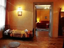 Old Town Studios Bed And Breakfast Bed & Breakfast 3*