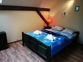 Old Town Studios Bed And Breakfast Bed & Breakfast